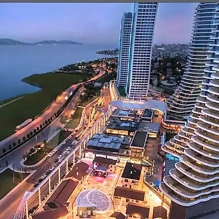 Luxury Sea View Near The Airport 4*
