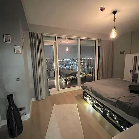Luxury Sea View Near The Airport 4*