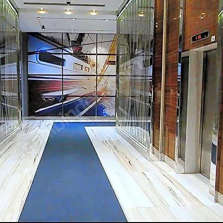 Luxury Sea View Near The Airport Hotel 4*